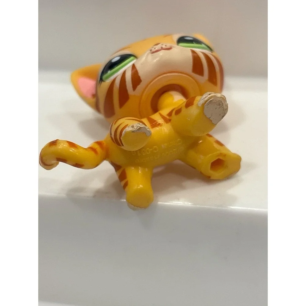 Littlest Pet Shop LPS Shorthair Cat Tiger #1451 Rare Authentic Hasbro
